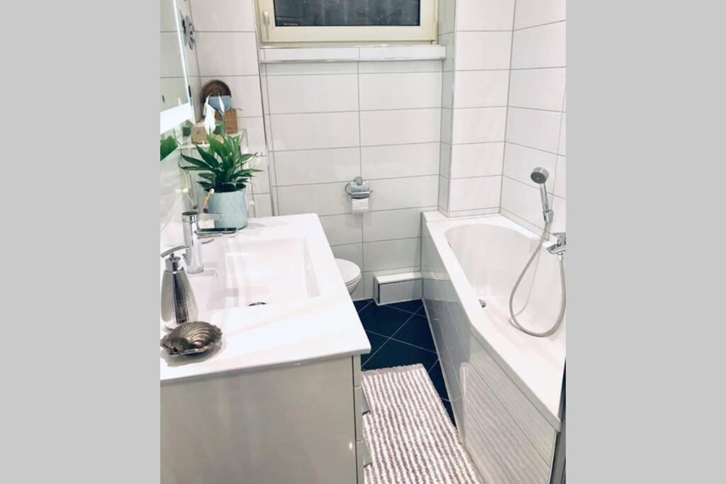 Home In The Heart Of Mannheim, Free Parking, Netflix, Fast Wifi المظهر الخارجي الصورة
